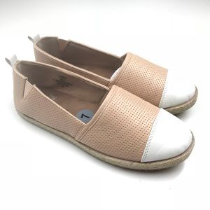 Madden Girl Kendal & Kylie Poppyy Graci Espadrille